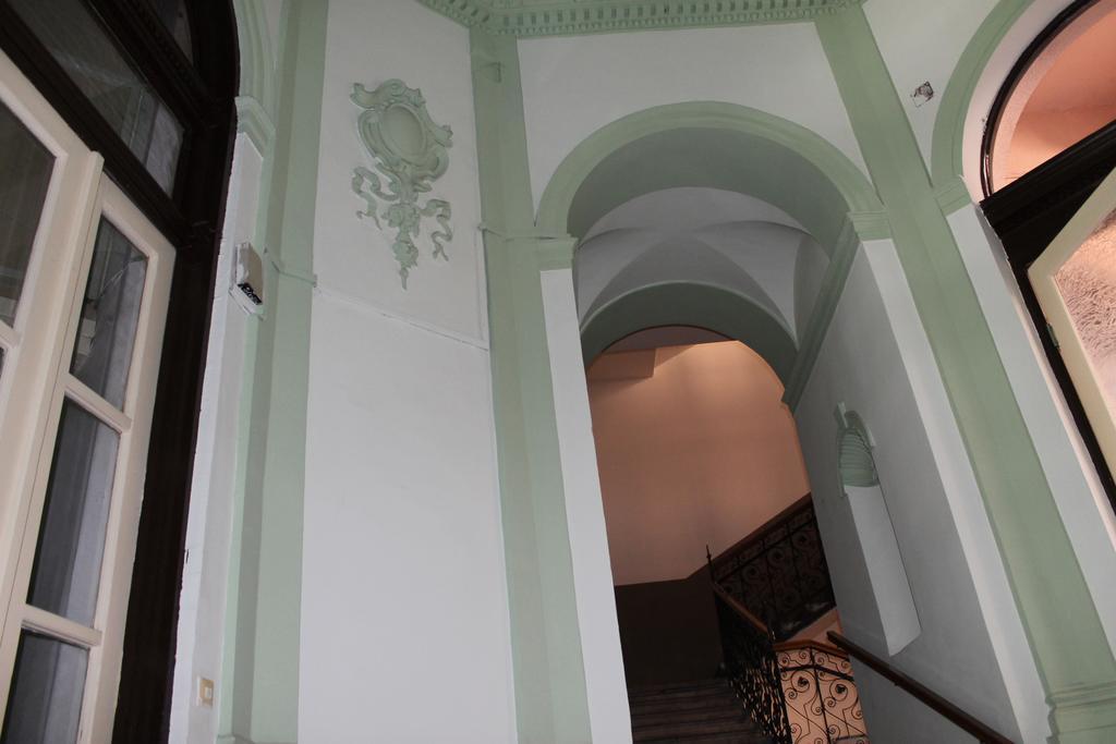 Capital Guesthouse Boedapest Buitenkant foto